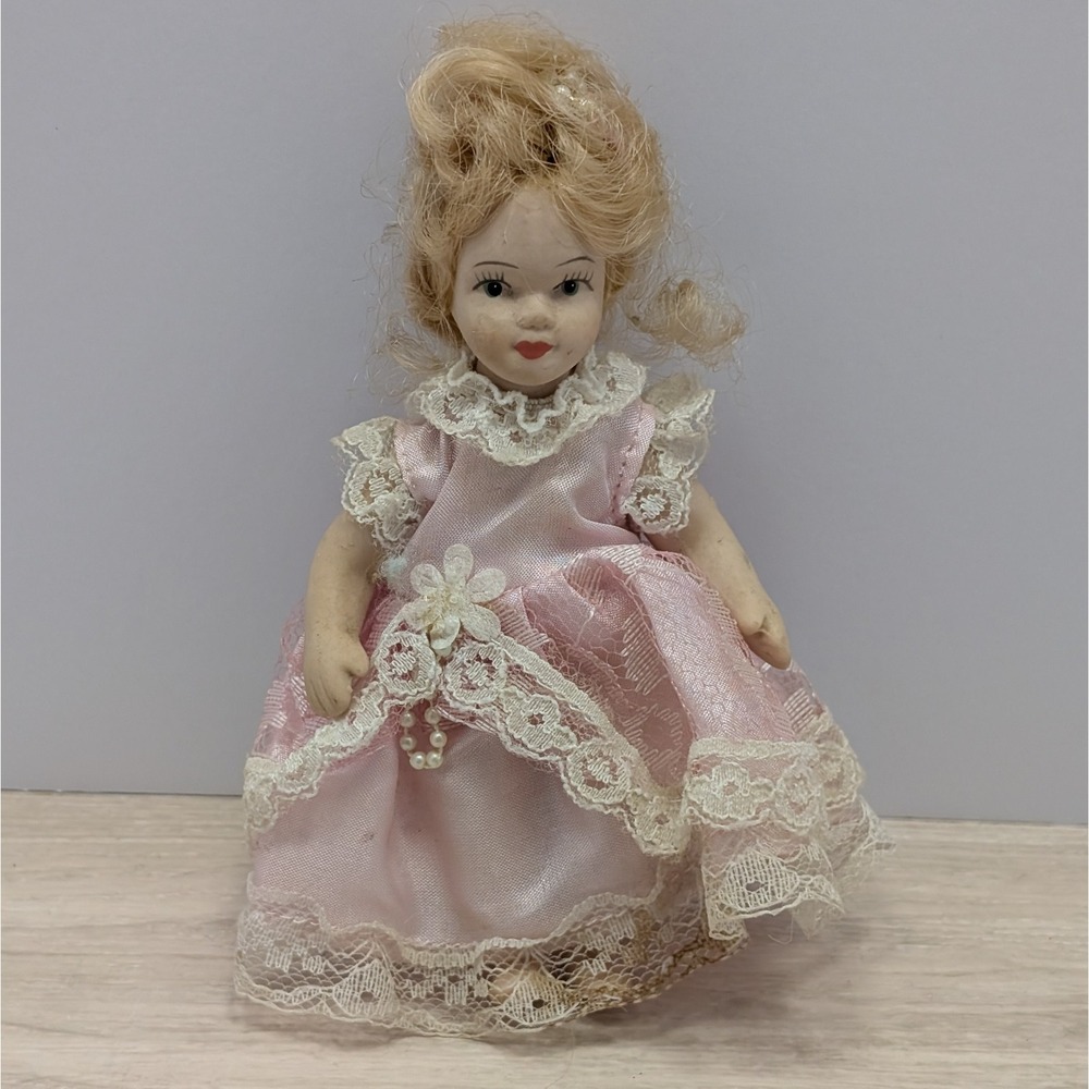 Vintage Phyllis Parkins The Collectables 5" Blonde Porcelain Doll Pink Lace Gown